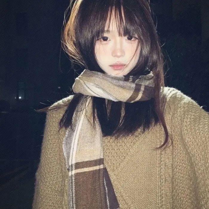 彩色中的黑白